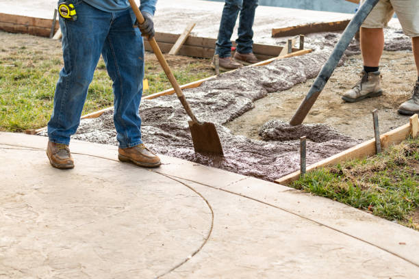Best Commercial Concrete Services in Desert Aire, WA